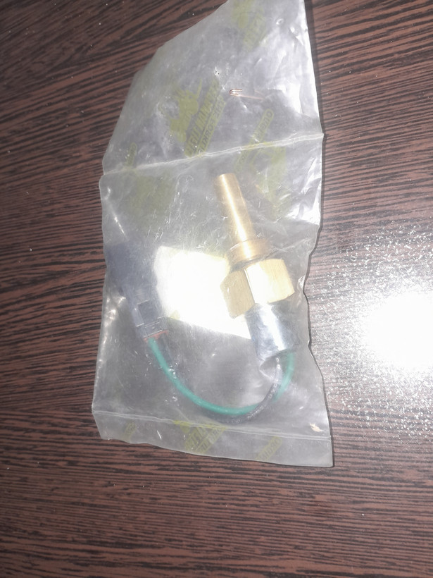 سنسور حرارت گیربکس لیفتراک سپاهان